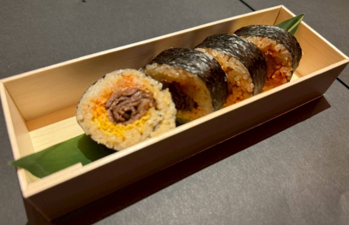 黒牛すき焼き巻き寿司
